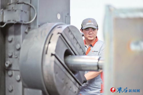 机械制造生产忙 高效设备驱动现代工业发展