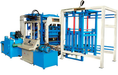 砌块砖机首选昆明坚石环保节能 以诚信服务用户